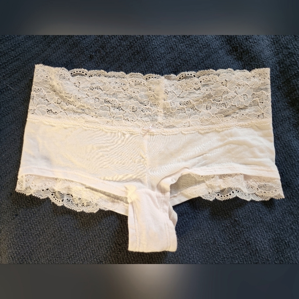 Victoria's Secret Tencel Cream colored Hip Huggers Size S